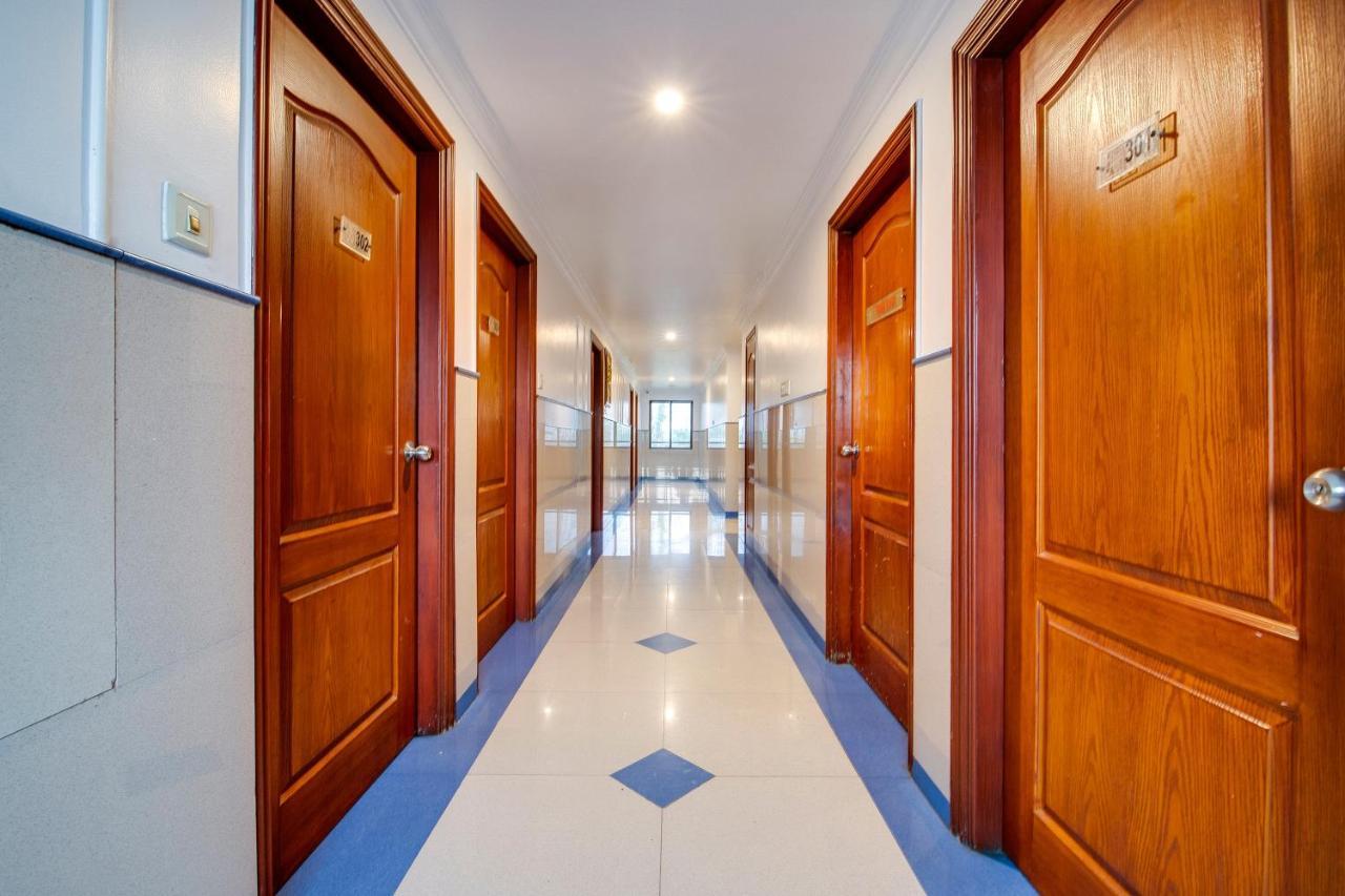 Capital O 41646 Hotel Devi Towers Salem Bagian luar foto