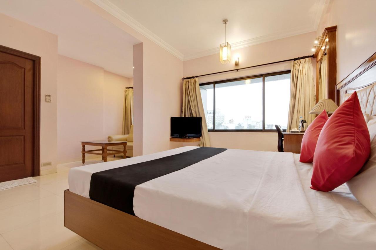 Capital O 41646 Hotel Devi Towers Salem Bagian luar foto
