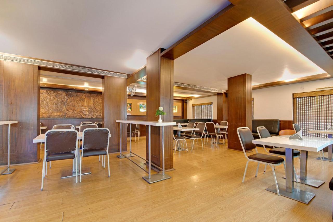 Capital O 41646 Hotel Devi Towers Salem Bagian luar foto